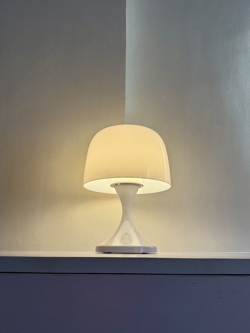 White Bucket Cordless Lamp (Category: Lighting) located in Manila. Submitted by staylit.ph (Listing ID 1468814968, Image 2). Description: White Bucket Cordless Lamp • PhP850 (Brand New with Box) • 9”H x 6.5”W •Stepless Dimming •3 Light Modes (Warm, Cool, White) • 1,800mAh Rechargeable Battery • 8-10 hrs usage • White Acrylic 📸 Actual photos listed, please do not steal ☺️ 📍BGC, Makati 🚚 Lalamove, Padala, JNT, Meet-up, etc..