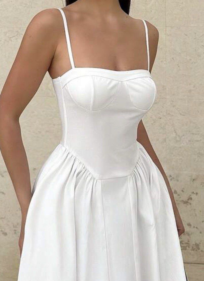 white corset style dress (Category: Dresses) located in Manila. Submitted by _____car0usell (Listing ID 1468720513, Image 1). Description: - used once only, good as new - fits xs-s petite frames - had this reworked already for better fit.