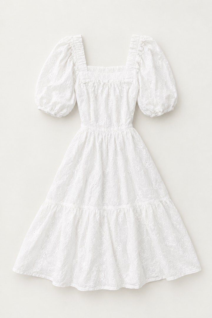 White Dress (Category: Dresses) located in Manila. Submitted by eyyarrios82239 (Listing ID 1468857504, Image 1). Description: Preloved Selling Price — P200.00 Size — Medium Courier — Lalamove or Self Pick Up Only Location — Balingasa, Quezon City (Near Ayala Malls Cloverleaf/ A.Bonifacio) Mode of Payment — Gcash upon pick up.