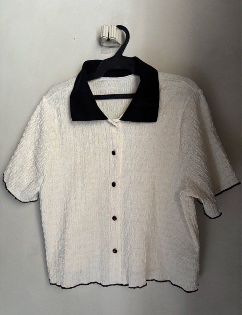 White Textured Short Sleeves Button Up Top (Category: Blouses) located in General Trias. Submitted by r_bimil (Listing ID 1468865500, Image 1). Description: White Textured Short Sleeves Button Up Top for sale!.