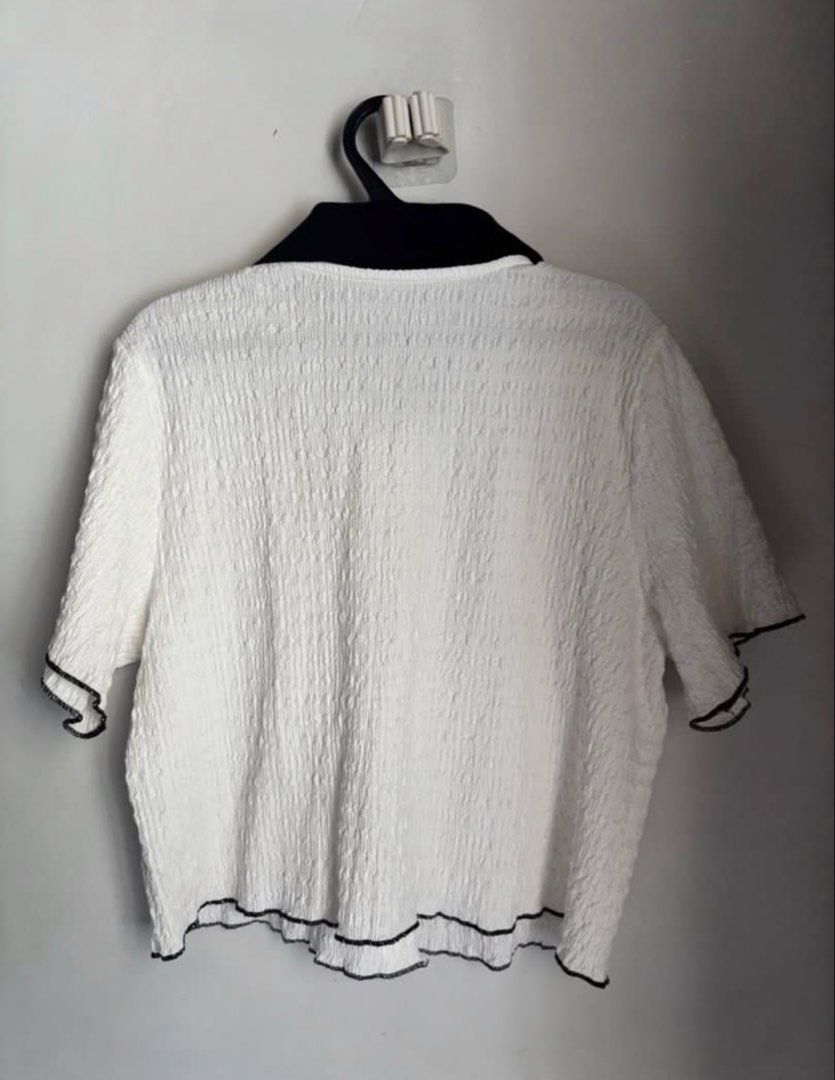 White Textured Short Sleeves Button Up Top (Category: Blouses) located in General Trias. Submitted by r_bimil (Listing ID 1468865500, Image 2). Description: White Textured Short Sleeves Button Up Top for sale!.