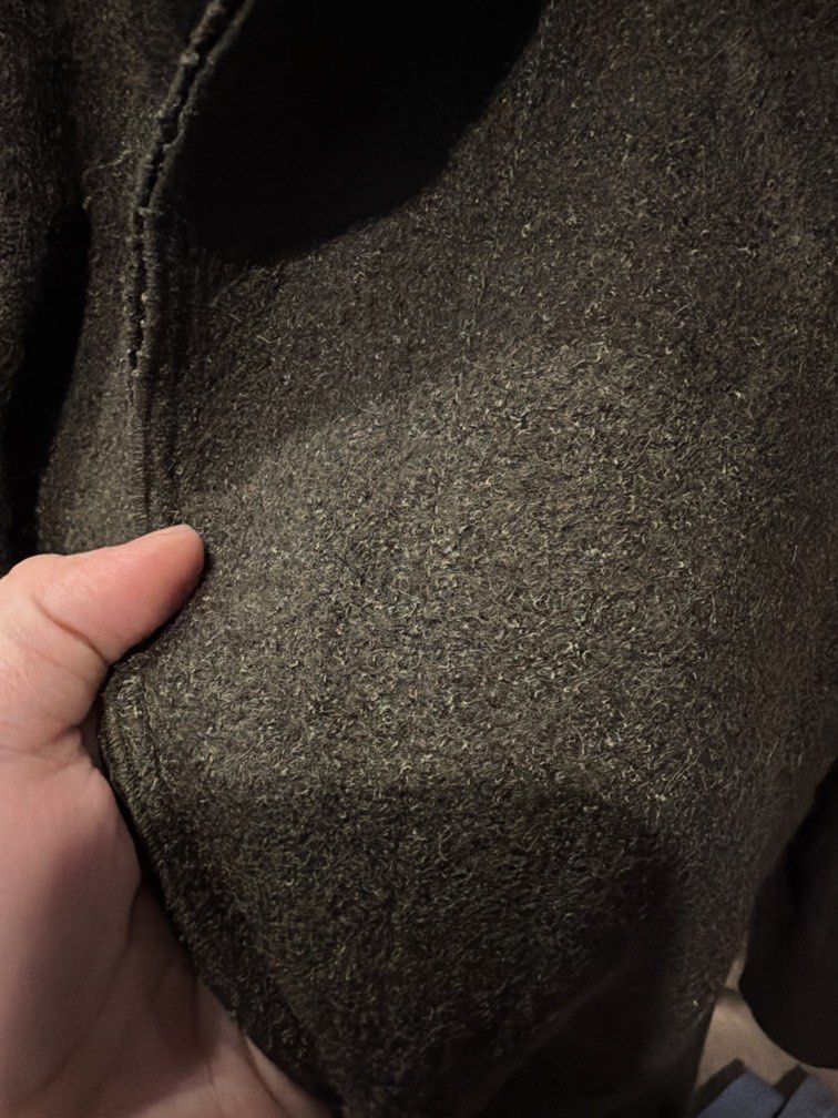 Winter Coat (Category: Coats, Jackets and Outerwear) located in Pasig City. Submitted by shellbyf (Listing ID 1468793392, Image 3). Description: Dark Green plus size Fits xl to 2xl Shoulder 17 Length 35 Width 20.