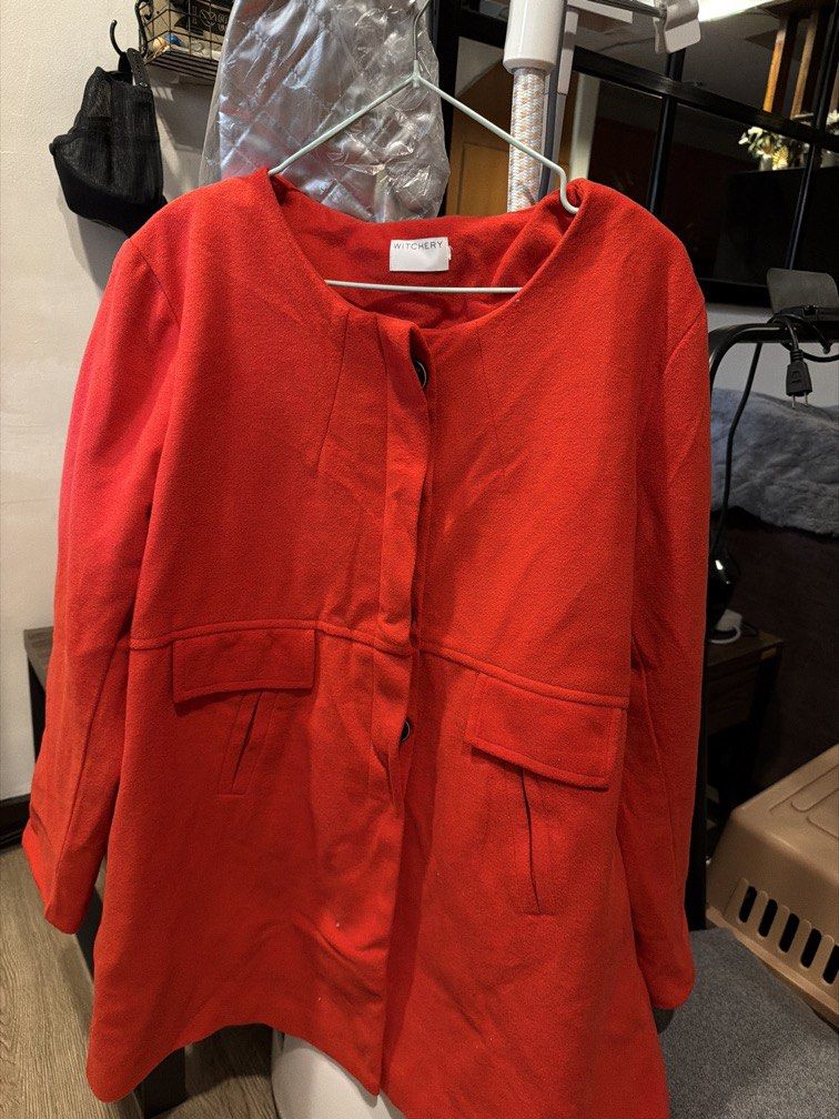 Winter Coat Plus size (Category: Coats, Jackets and Outerwear) located in Pasig City. Submitted by shellbyf (Listing ID 1468788709, Image 2). Description: Shoulder 17 Width 23 Length 32.
