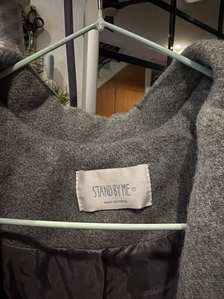 Winter Jacket Plus size (Category: Coats, Jackets and Outerwear) located in Pasig City. Submitted by shellbyf (Listing ID 1468786254, Image 1). Description: Plus sze winter jacket 2xl to 4xl Gray in color Shoulder 26 Length 32 Width 22.