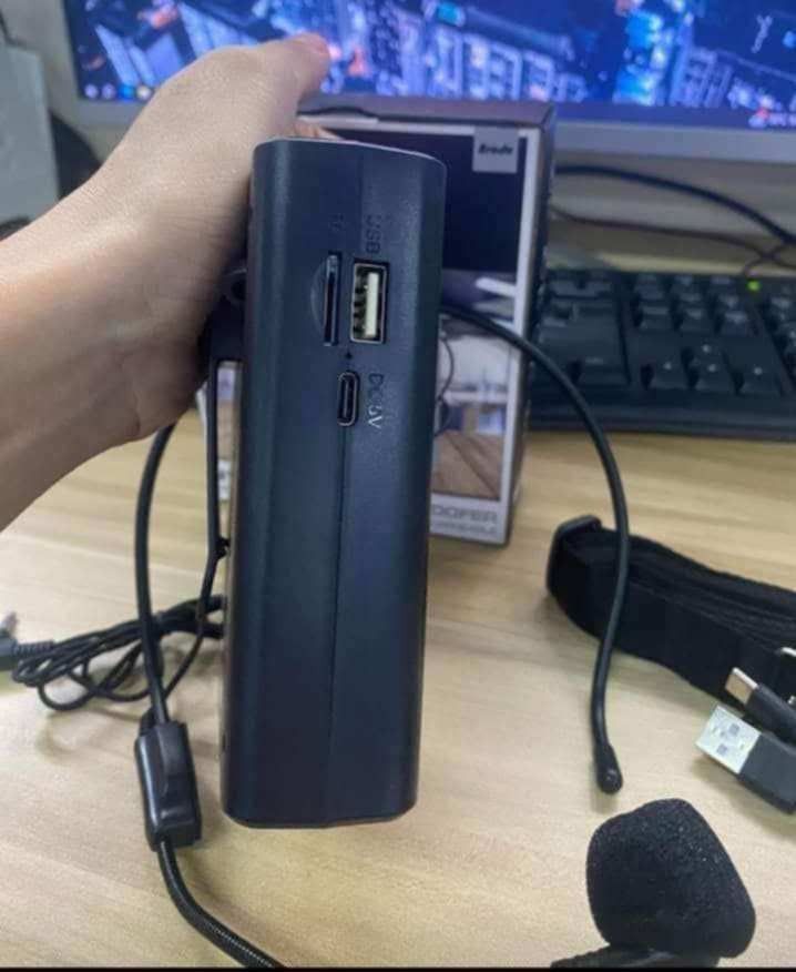 Wired lapel mic (Category: Microphones) located in Manila. Submitted by erick80762 (Listing ID 1468790570, Image 3). Description: .