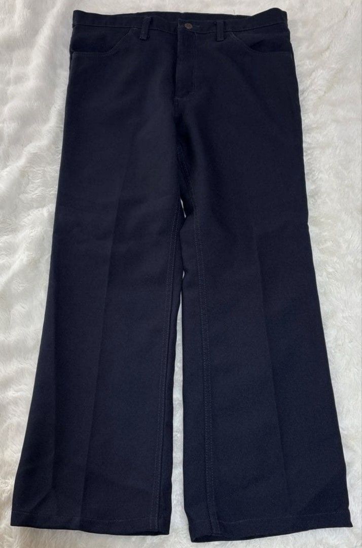 Wrangler Rancher Pants (Category: Jeans) located in Cebu City. Submitted by south_thrift (Listing ID 1468773217, Image 1). Description: Wrangler Rancher Pants, Navy, W36, Made in Mexico of USA fabric. Size: W36 L30. Actual measurements: Waist 90cm, Rise 30cm, Inseam 72.5cm, Thigh width 30cm, Hem width 23.5cm, Total length 99.5cm. Please note that these are amateur measurements. ✴︎As this is a vintage item, please refrain from purchasing if you re