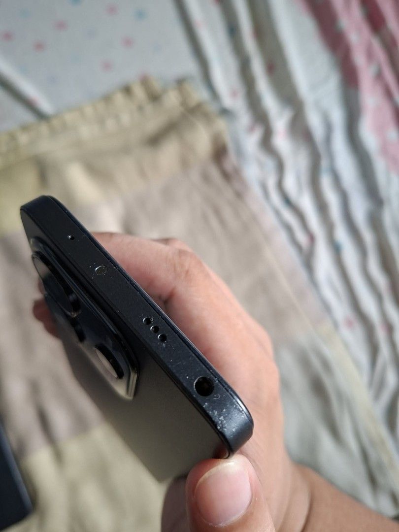 Xiaomi Redmi Note 14 4G (Category: Xiaomi) located in Caloocan City. Submitted by kendyy_diaz (Listing ID 1468739423, Image 3). Description: FOR SALE REDMI NOTE 14 (4G) ✅128GB ROM ✅8GB RAM ✅ANDROID 16 ✅HELIO G99 ULTRA ✅CAMERA 108MP ✅OS VERSION 3.0 ✅FINGERPRINT WORKING ✅BUTTON ALL WORKING ✅GOODS PANG GAMING ✅ALL ORIG PARTS ✅NO HISTORY REPAIR ✅NO ISSUE ✅TEST TO SAWA (UNIT, CASE AND CHARGER ONLY) RFS: NEED FUNDS.