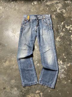 (Category: ) located in . Submitted by piecesgarments (Listing ID 1468854689, Image 1). Description: .