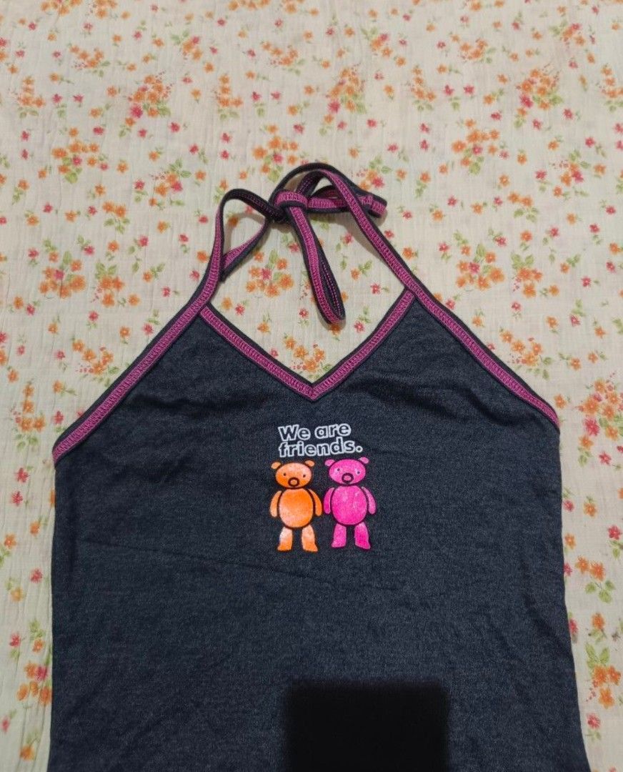 Y2k halter top (Category: Sleeveless) located in Davao. Submitted by mln-boutique (Listing ID 1468914852, Image 2). Description: size - s good condition.