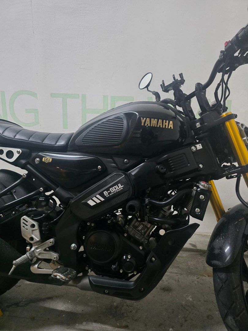 Yamaha XSR 155 (Category: Motorbikes for Sale) located in Caloocan City. Submitted by wannaaaa (Listing ID 1468929893, Image 2). Description: Yamaha Xsr 155 2024 Location QC! Gas and go check all you want Open Swap to ADV 9,xxx KM only Registered til 2028 Original LTO plate 1 original key Complete original documents First owners acquired Upgrades Spool & Sliders Cell phone holder Side bag.