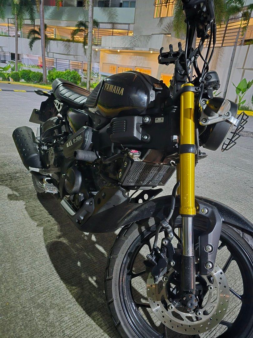 Yamaha XSR 155 (Category: Motorbikes for Sale) located in Caloocan City. Submitted by wannaaaa (Listing ID 1468929893, Image 3). Description: Yamaha Xsr 155 2024 Location QC! Gas and go check all you want Open Swap to ADV 9,xxx KM only Registered til 2028 Original LTO plate 1 original key Complete original documents First owners acquired Upgrades Spool & Sliders Cell phone holder Side bag.