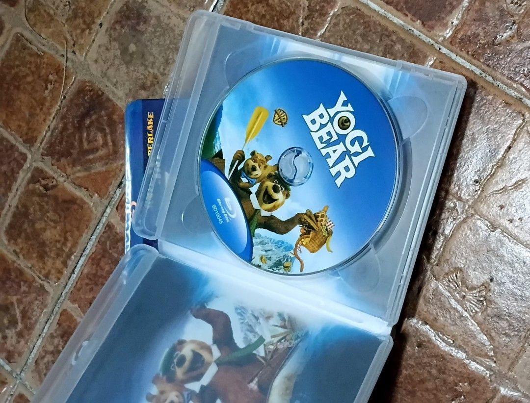 Yogi Bear Blu-ray Disc Movie (Category: CDs & DVDs) located in Quezon City. Submitted by dancatz (Listing ID 1468718501, Image 2). Description: □ P 100.00 - Title: Yogi Bear Blu-ray - Cast: Dan Aykroyd and Justin Timberlake - Condition: Includes original case and disc with artwork intact - Special Features: Includes fun bonus content and an interactive picnic challenge - Note: Digital copy offer expired in 2012 - bootleg LFB Seller's location : B