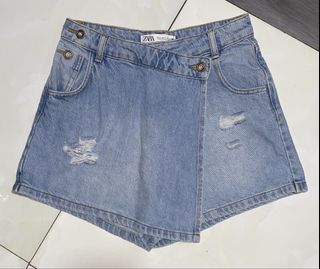 (Category: ) located in . Submitted by marianallidapse1994 (Listing ID 1468757227, Image 1). Description: .