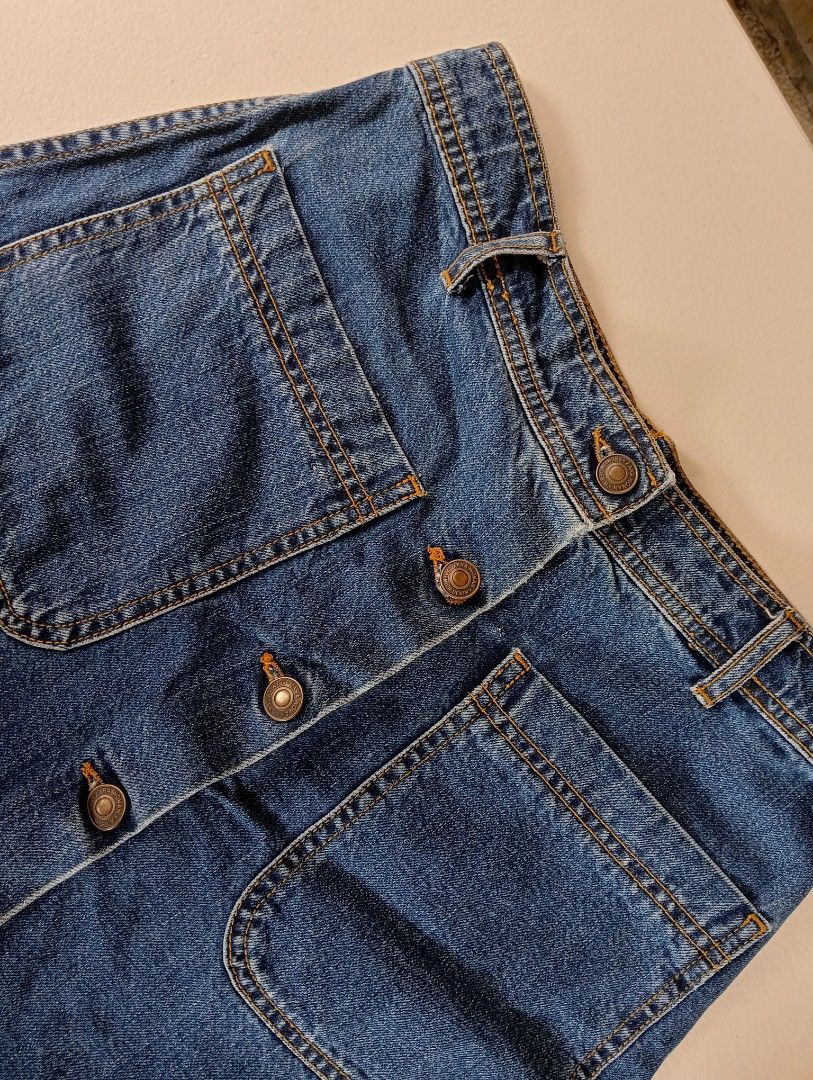 Zara Skirt (Category: Skirts) located in Rizal. Submitted by timeless_shop (Listing ID 1468729237, Image 2). Description: 🔥 ORIGINAL ZARA WOMAN Denim Mini Skirt - Size S 📏 Length: 17.5 inches 📏 Waist Width: 14 inches lay flat 📏 Size Fit: 26-27 📏 Tag: ZARA WOMAN - EUR S USA S MEX 26 - Made in Tunisia 🎨 Color: Denim Blue - buo pa kulay! ✂️ Style: High Waist Denim Mini Skirt - 4 Buttons Front + Patch Pockets! 💯 Good Condition: 9.8/10 🎨 Color