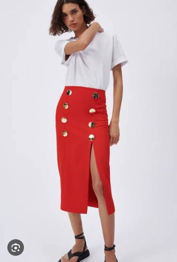 Zara Skirt (Category: Skirts) located in Baguio. Submitted by k_style_co_preloved (Listing ID 1468766839, Image 2). Description: .