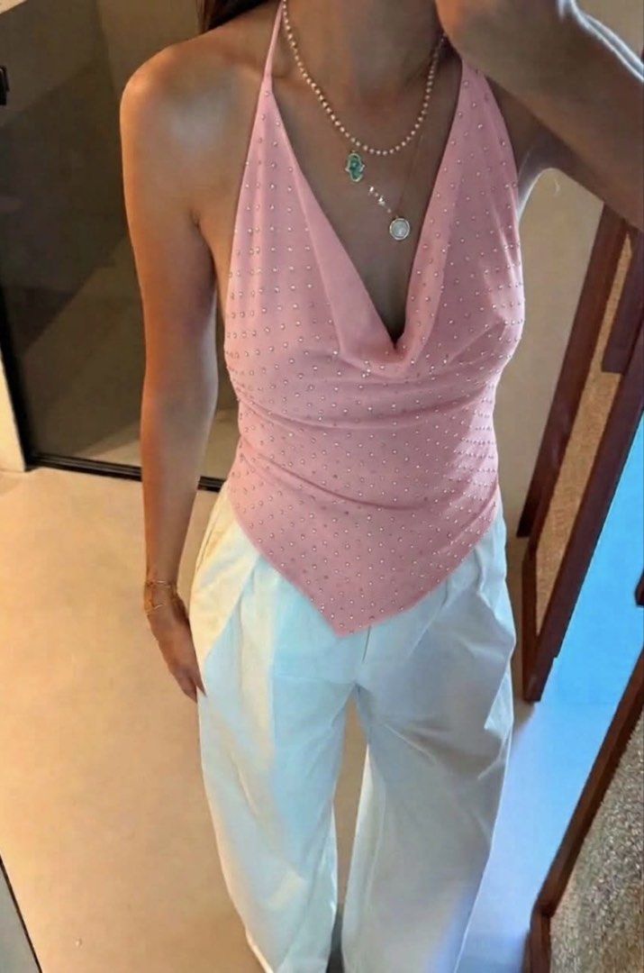zara sleeveless halter top (Category: Sleeveless) located in Batangas. Submitted by wardrobebyazen (Listing ID 1468749465, Image 1). Description: .