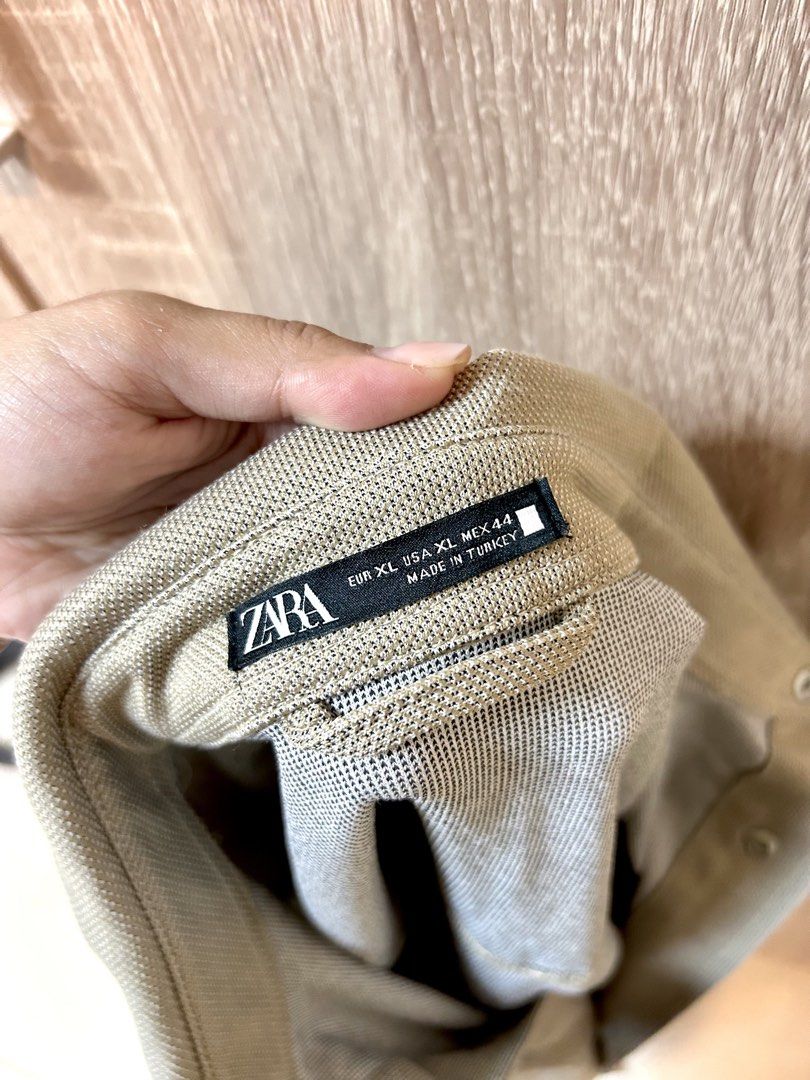 ZARA Textured Longsleeve Polo (Category: Coats, Jackets and Outerwear) located in Cebu City. Submitted by shop.bydee (Listing ID 1468829334, Image 3). Description: Zara Longsleeve Polo • Size XL • Used twice only No meet-ups, only delivery. SF will be shouldered by the buyer. 📍Cebu.