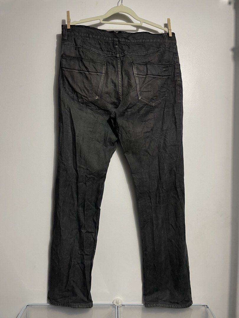 Zegna Sport Denim (Category: Luxury Apparel) located in Rizal. Submitted by akoheats (Listing ID 1468879874, Image 2). Description: Fair Condition ✨ Issue: Stains Pin Holes Size: 33inches 41” length 📌 Accepts layaway (up to 15 days) ❗️Check item carefully before purchasing ❗️No returns or exchanges after purchase.