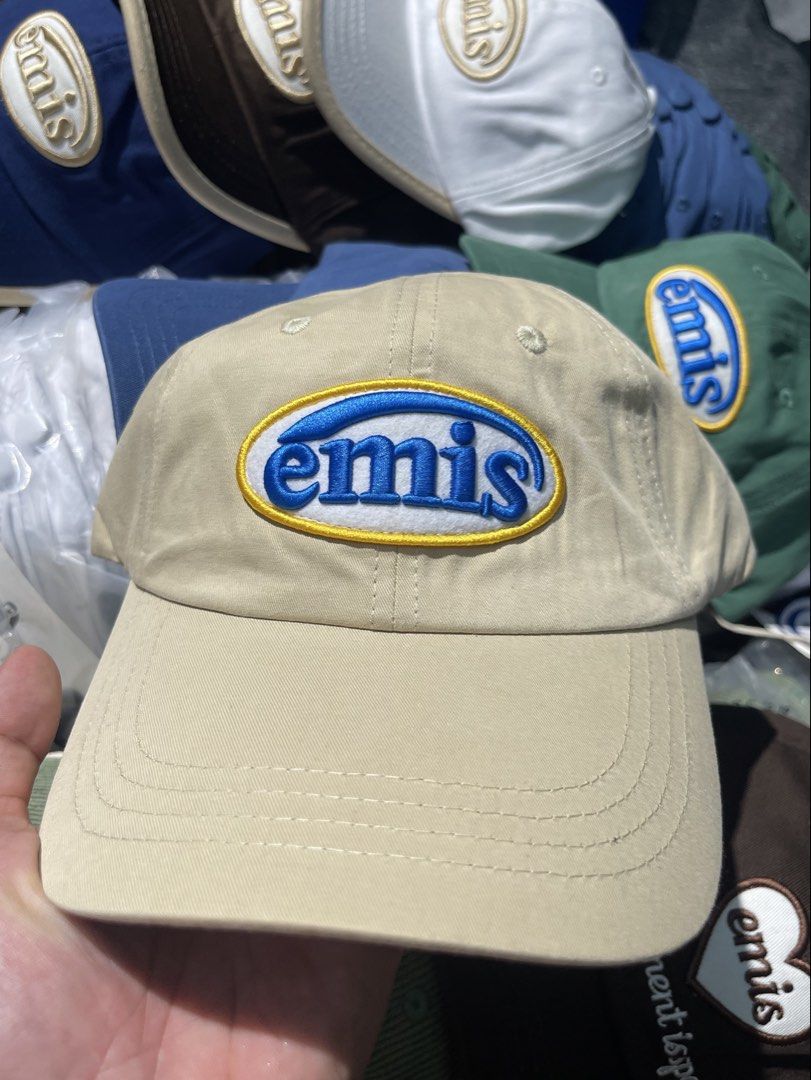 100% Authentic Emis Cap | Beige Embroidered Logo Baseball Cap | Adjustable Fit (Category: Caps & Hats) located in Valenzuela. Submitted by oseancollective (Listing ID 1469033845, Image 1). Description: 100% Authentic. Money-back guarantee if proven not legit. A stylish Emis cap featuring a signature embroidered logo in a versatile beige color. Perfect for everyday wear, streetwear outfits, and casual OOTDs. Product Details: * Brand: Emis * Color: