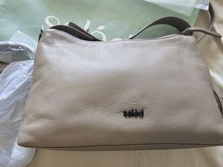 （分類：）位於 。 由 yy28882006 提交（商品編號 1469132425，圖片 1）。簡介： 。