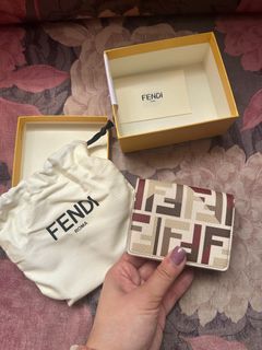 （分類：）位於 。 由 kimkim_beverly 提交（商品編號 1468916342，圖片 1）。簡介： 。