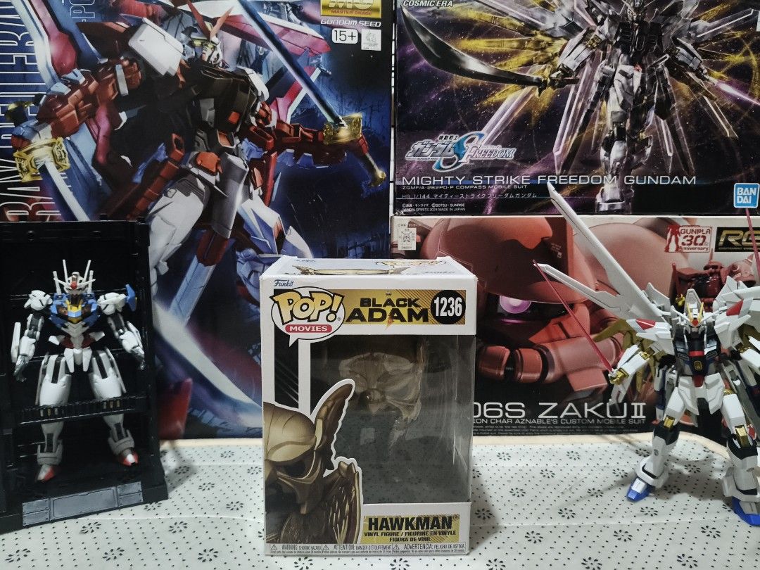 #1236 HAWKMAN (Category: Figurines & Statues) located in Marikina City. Submitted by iamkurbiii (Listing ID 1468981095, Image 1). Description: CONDITION: 9/10 MIB MODE OF PAYMENT - GCASH - GO TYME - BDO.