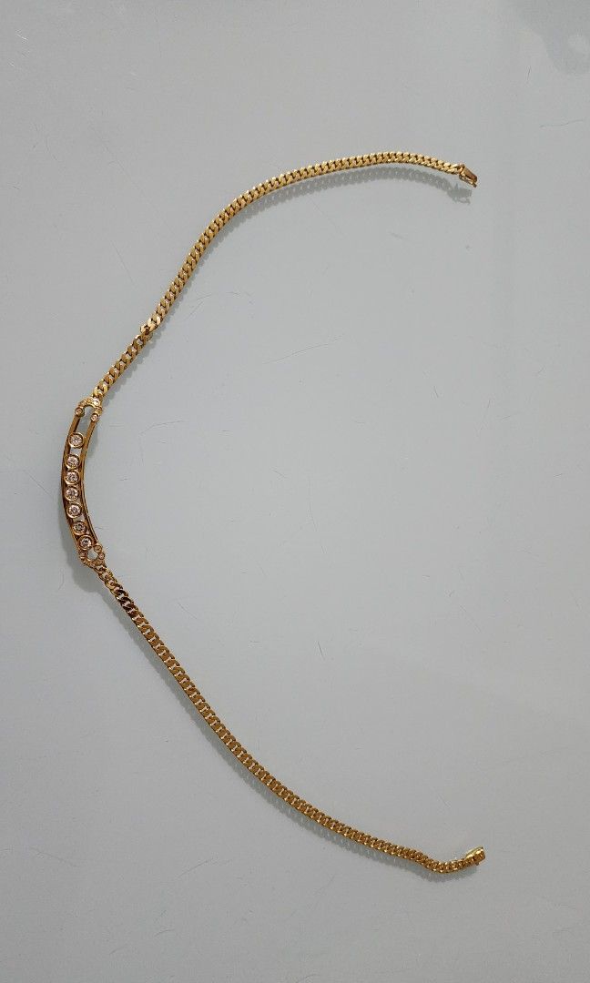 14k with natural diamond (Category: Necklaces) located in Quezon City. Submitted by iamkikay (Listing ID 1468961792, Image 2). Description: 14k with natural diamond 6,500 per gram.