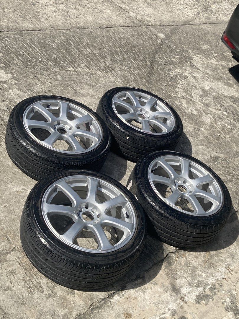 17s Rota Vector with Tires Euro Wheels (Category: Mags and Tires) located in Binan City. Submitted by akemagz (Listing ID 1468988387, Image 3). Description: Original 17s Rota Vector Euro Mags with Tires Euro 17x7.5 4 holes Pcd 100 ET 45 Complete Original Center Caps Tires: 215/45 17 (prod.date 2025) 2pcs Arivo Ultra Arz4 2pcs Yokohama Advan Fleva All 4pcs 97% TL No Major issue, Perfect Circle Repainted Bright Silver (urethane). Kumikinang pag nas