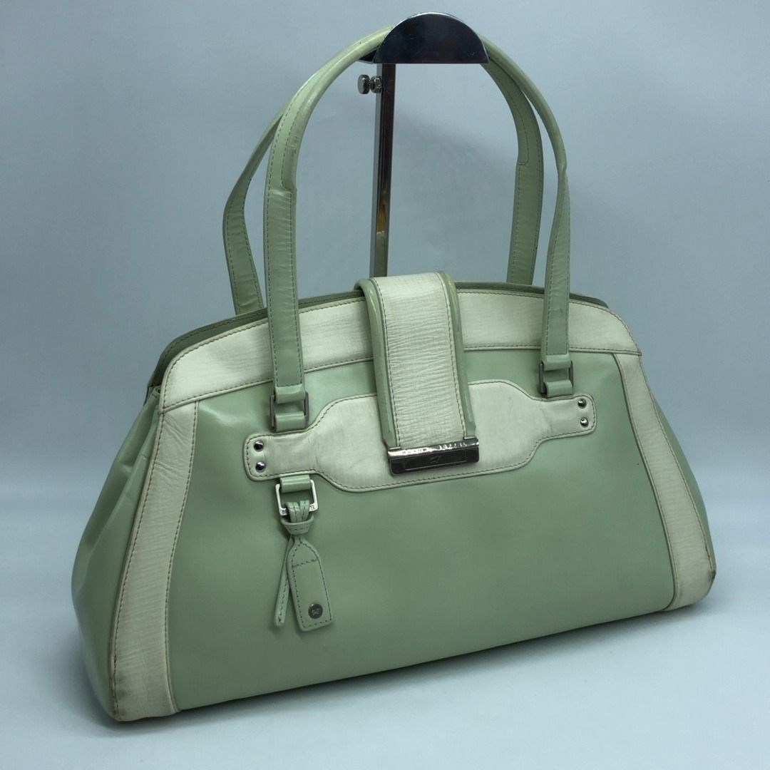 267009983 BRAUN BUFFEL BAG LEATHER HAND BAG (Category: Luxury Bags & Wallets) located in Taguig. Submitted by ecoring.ph (Listing ID 1468956503, Image 1). Description: ◆CONDITION: B- ◆DESCRIPTIONS: (Other defects/info:) OUTER: The body of the bag is scratched, scuffed, stained, dirty, wrinkled, and deformed, has press marks, and shows signs of use. The bottom and bottom corners of the bag are scratched, scuffed, stained, dirty, wrinkled, and defo
