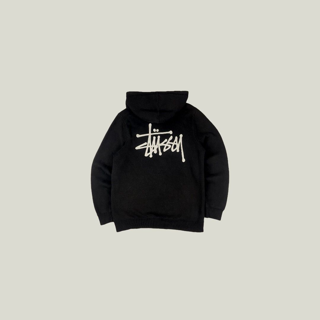 (2) Stüssy Basic Logo Hoodie - Small (Category: Coats, Jackets and Outerwear) located in Antipolo. Submitted by lootersclubph (Listing ID 1469065683, Image 1). Description: (2) Stüssy Basic Logo Hoodie ₱ 999 only Small 28 Length / 22 Width Issue / s : Scratches No Lace Unnoticeable crackprints Fadings Restitched part ( Left underarm ) Washed and Steamed 100% Authentic.