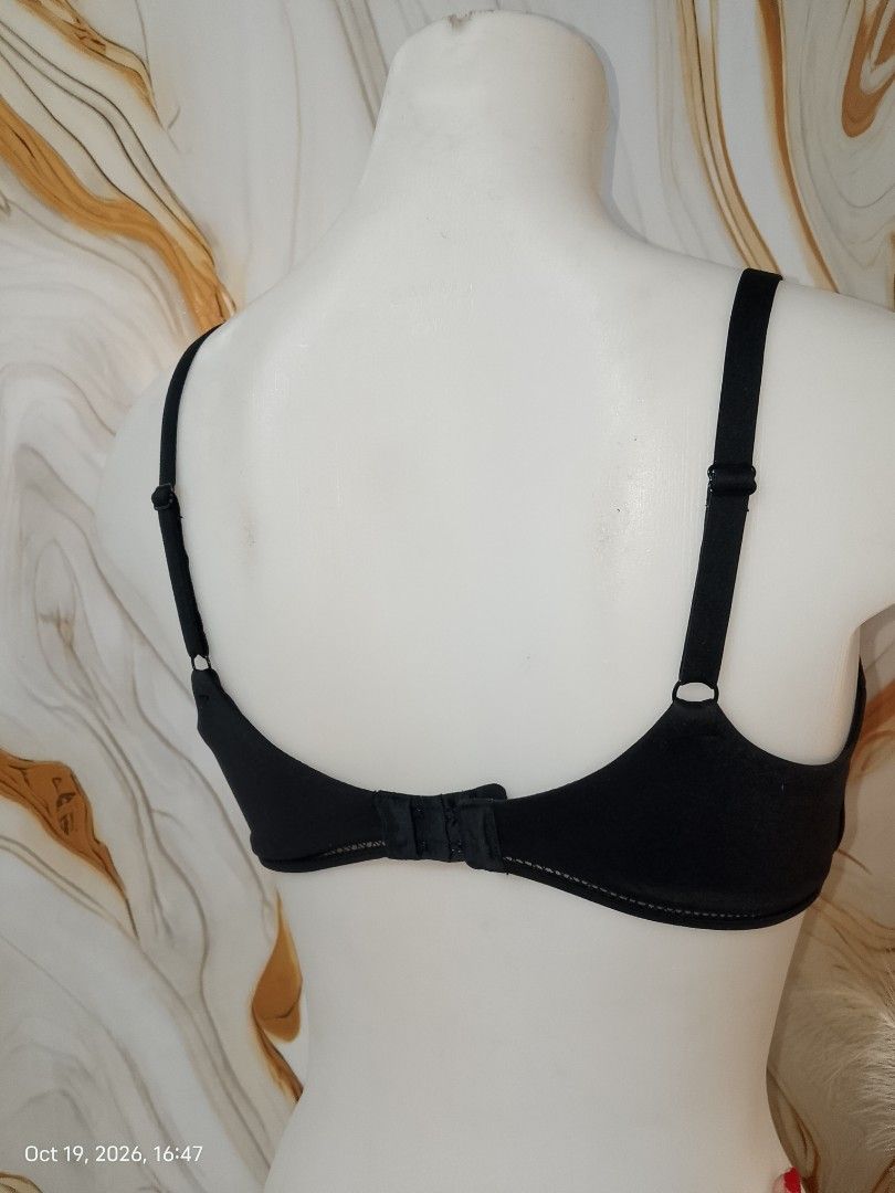 34d Auden Black nonwire bra thin soft pads (Category: Undergarments & Loungewear) located in Manila. Submitted by truecrystal-1407 (Listing ID 1469014363, Image 3). Description: .