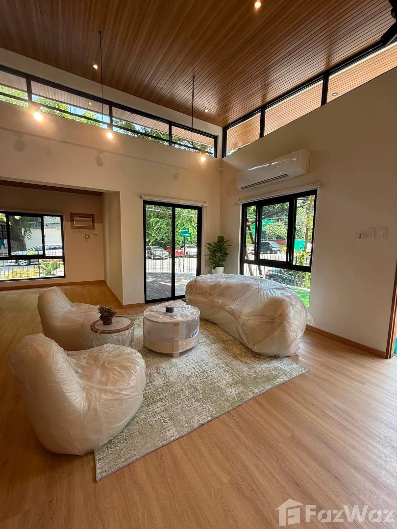 (Category: ) located in . Submitted by propertyproph (Listing ID 1468941713, Image 1). Description: .