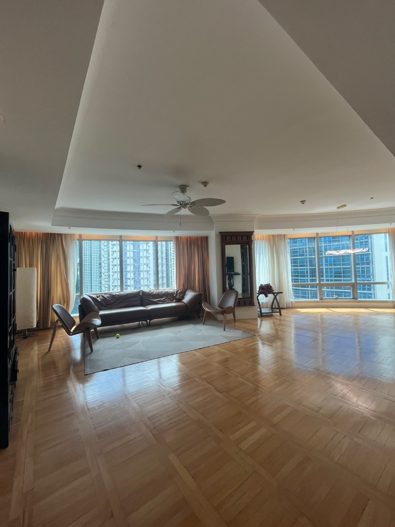 (Category: ) located in . Submitted by leechiupropertyconsultantsinc (Listing ID 1468944986, Image 1). Description: .