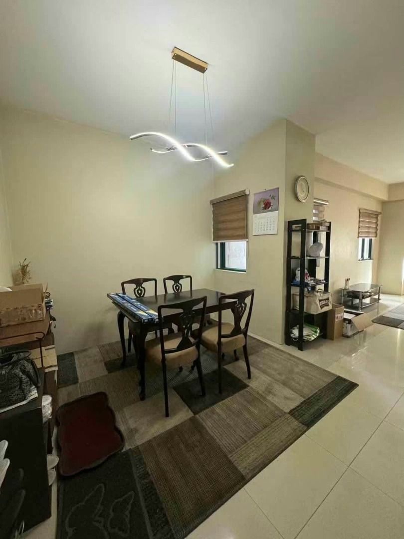3BR Penhurst Park Place (Category: Apartments & Condos) located in Caloocan City. Submitted by aysalpha01 (Listing ID 1469007925, Image 3). Description: Penhurst Park Place Taguig 3Bedroom unit 90sqm 85,000/month parking @5k a month minimum 1year contract with internet.