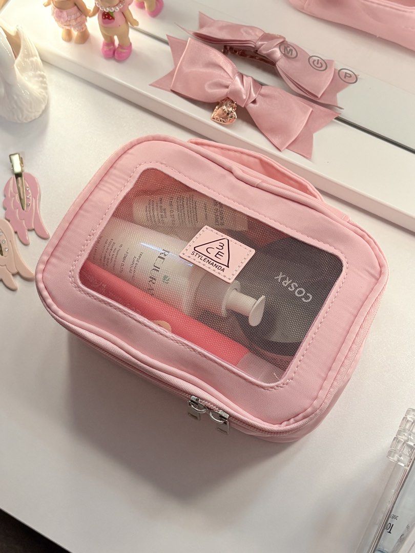 3CE makeup pouch (Category: Purses & Pouches) located in Muntinlupa City. Submitted by pinkgurlyyy (Listing ID 1469081378, Image 3). Description: brand new.