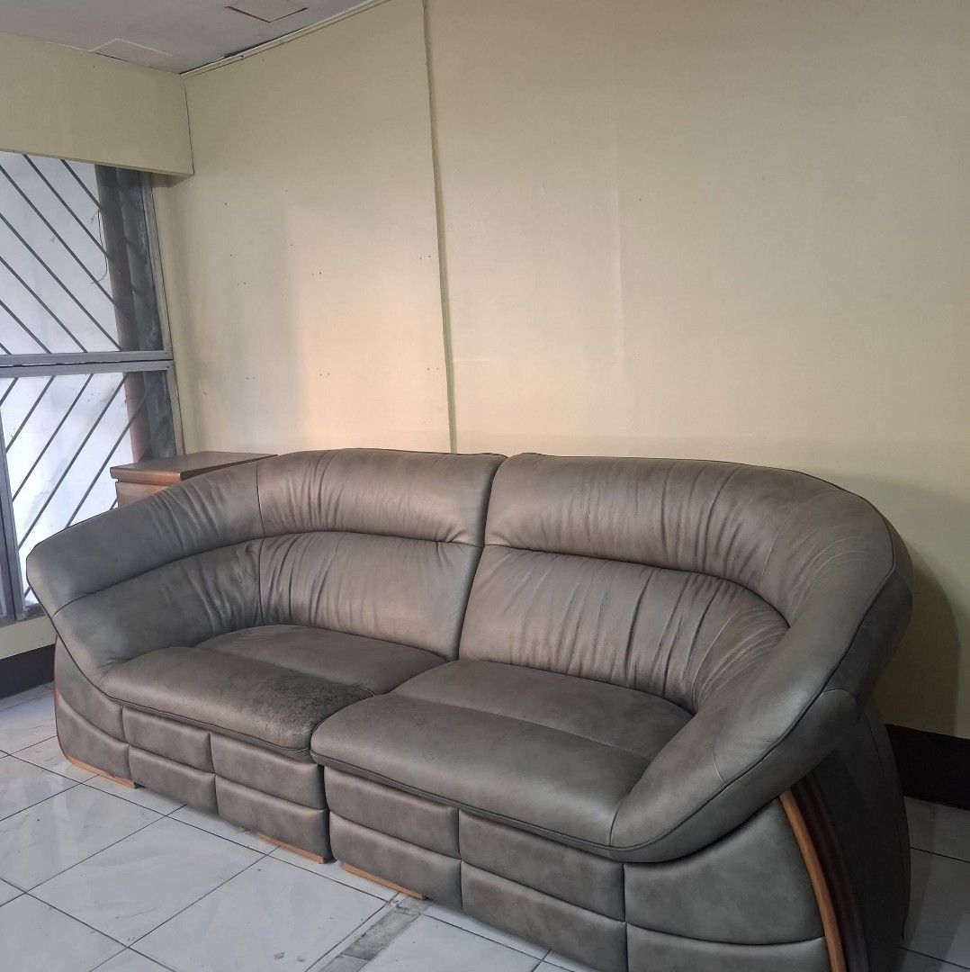 4 Seater Leather Sofa (Category: Sofas) located in Quezon City. Submitted by dannikkishoppe2 (Listing ID 1468930858, Image 2). Description: 4 Seater Leather Sofa ‼️12500‼️ *solid wood frame, heavy *firm foam covered with leather material (with scratches on seat cover, tear on one side) dimensions: L 95.5 W 40 Hseat 16.5 inches Please manage your expectations as there might be minimal flaws. Color may vary due to lighting, it may appear darker or 