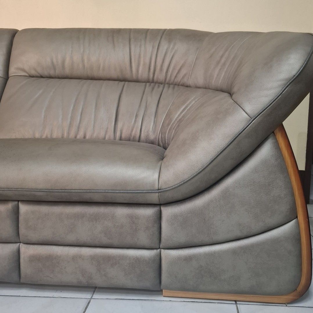 4 Seater Leather Sofa (Category: Sofas) located in Quezon City. Submitted by dannikkishoppe2 (Listing ID 1468930858, Image 3). Description: 4 Seater Leather Sofa ‼️12500‼️ *solid wood frame, heavy *firm foam covered with leather material (with scratches on seat cover, tear on one side) dimensions: L 95.5 W 40 Hseat 16.5 inches Please manage your expectations as there might be minimal flaws. Color may vary due to lighting, it may appear darker or 