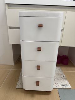 (Category: ) located in . Submitted by sumiwin (Listing ID 1468971108, Image 1). Description: .