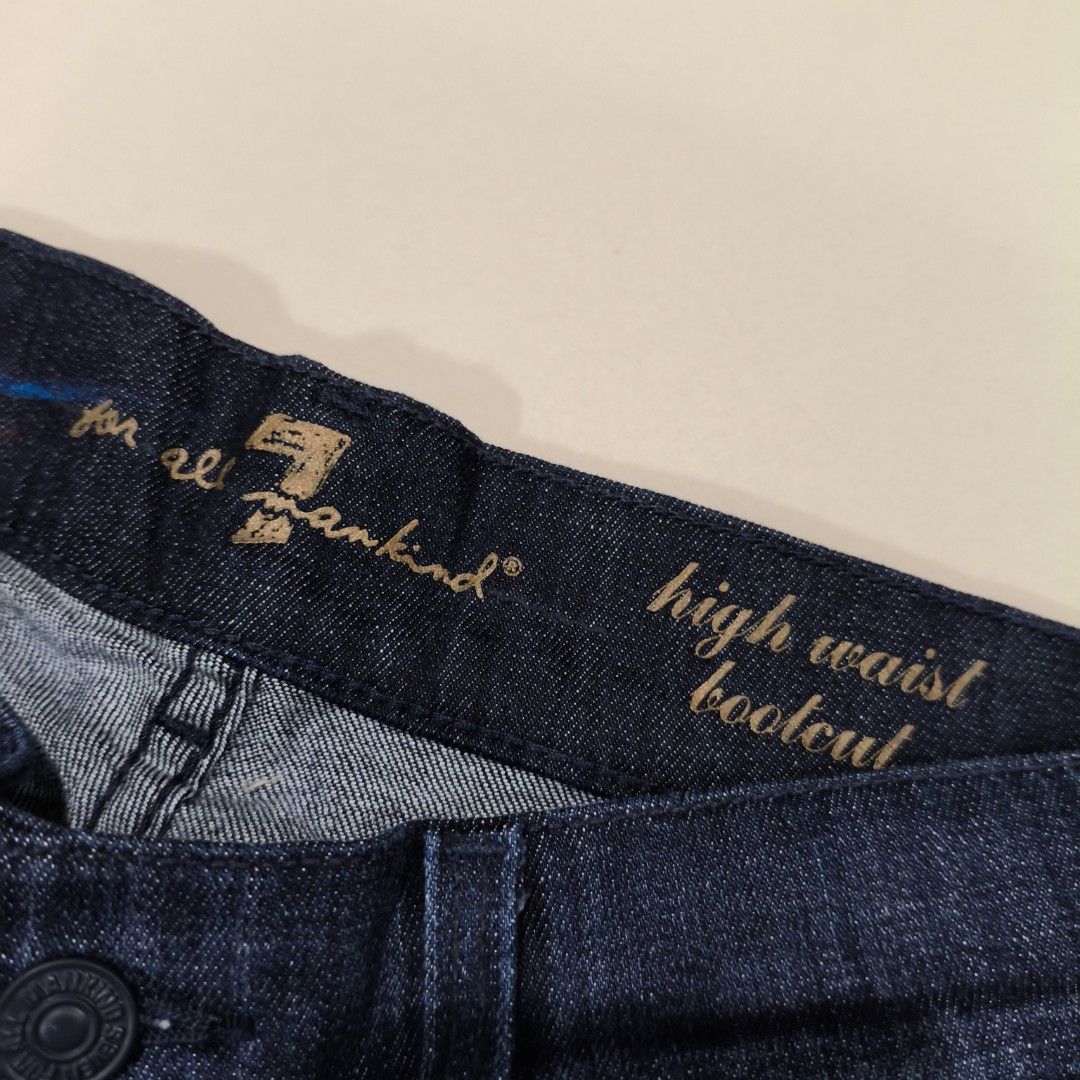 7 for all mankind highwaist bootcut jeans (Category: Jeans) located in Calatrava. Submitted by ermitany0 (Listing ID 1469105528, Image 3). Description: 7 for all mankind highwaist bootcut jeans very good condition size: 28 ( 30 actual size ) length: 43.5" Hem: 9" front rise: 9.25" color may vary due to lighting ✅ check photos for more details ✅⬇️ location: Negros Occidental PM if interested 📩📩📩📩.