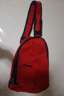 （分類：）位於 。 由 caca60 提交（商品編號 1468934880，圖片 1）。簡介： 。