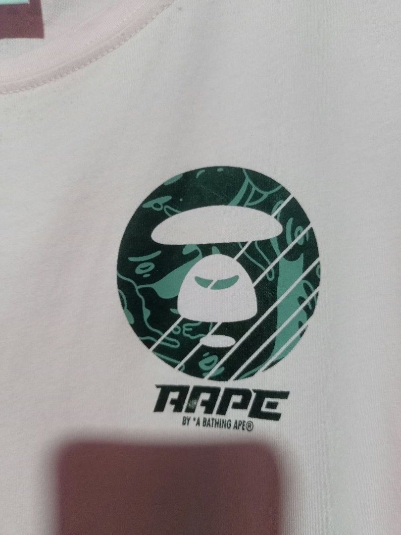 ✅ AAPE Women's Tee (Category: Shirts) located in Palo. Submitted by getupandglow (Listing ID 1469034332, Image 2). Description: ✅ AAPE Women's Tee Size: Medium to Large fitting Dimes: 18x24 Issue: Small hole pero di halata at covered (see last pic) Condition: Very good overall Colorate: 9.8/10 Price: ₱350 only + sf 📍 Location: LEYTE MODE OF PAYMENT 💳 GCash (Payment 1st) | ✈️ J&T 📩 MAKE OFFER nalang if interested..