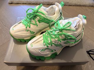 （分類：）位於 。 由 peterchubbq 提交（商品編號 1468984791，圖片 1）。簡介： 。