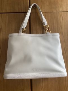 由 kitten_beginner (刊登 ID 1468963236，圖片 1) 提交，位於 的 (類別：)，說明：。