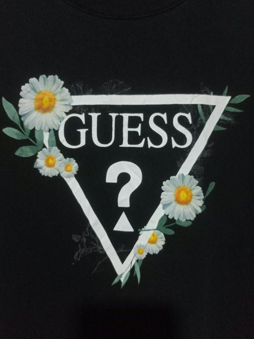 ✅ GUESS Women's Tee (Category: Shirts) located in Palo. Submitted by getupandglow (Listing ID 1469033414, Image 3). Description: ✅ GUESS Women's Tee Size: Medium Dimes: 18.5x24 Issue: None Condition: Very good to Excellent Colorate: 9.7/10 Price: ₱550 only + sf 📍 Location: LEYTE MODE OF PAYMENT 💳 GCash (Payment 1st) | ✈️ J&T 📩 MAKE OFFER nalang if interested..