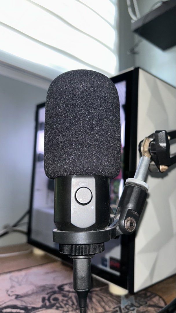 🎙️ Maono AU-PM461TR USB Microphone set (Category: Microphones) located in Antipolo. Submitted by jjoolian (Listing ID 1468970207, Image 1). Description: 🎙️ Maono AU-PM461TR USB Microphone Bundle Condition: Good as new / Fully functional Reason for Selling (RFS): Not using anymore 📦 Inclusions - Maono AU-PM461TR USB Microphone + USB Cable - Adjustable Black Mic Boom Arm (replaces the original small tripod stand) - Foam Windscreen / Pop Filter C
