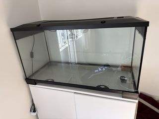 （分類：）位於 。 由 poonthc0428 提交（商品編號 1468996340，圖片 1）。簡介： 。
