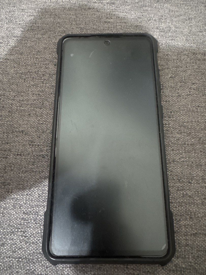 A52s 5G (Category: Samsung) located in Mandaluyong City. Submitted by jelo_mulags (Listing ID 1469108604, Image 1). Description: Decluterring.