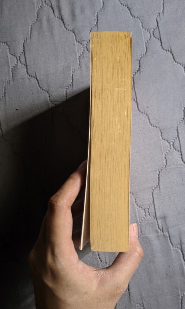 A Simple Life mmpb (Category: Storybooks) located in Calasiao. Submitted by tsokooomilk (Listing ID 1468964783, Image 2). Description: ★ No creases sa spine. Tanning lang sya. Loc. Pangasinan MoP:KashG MoD: TnJ.