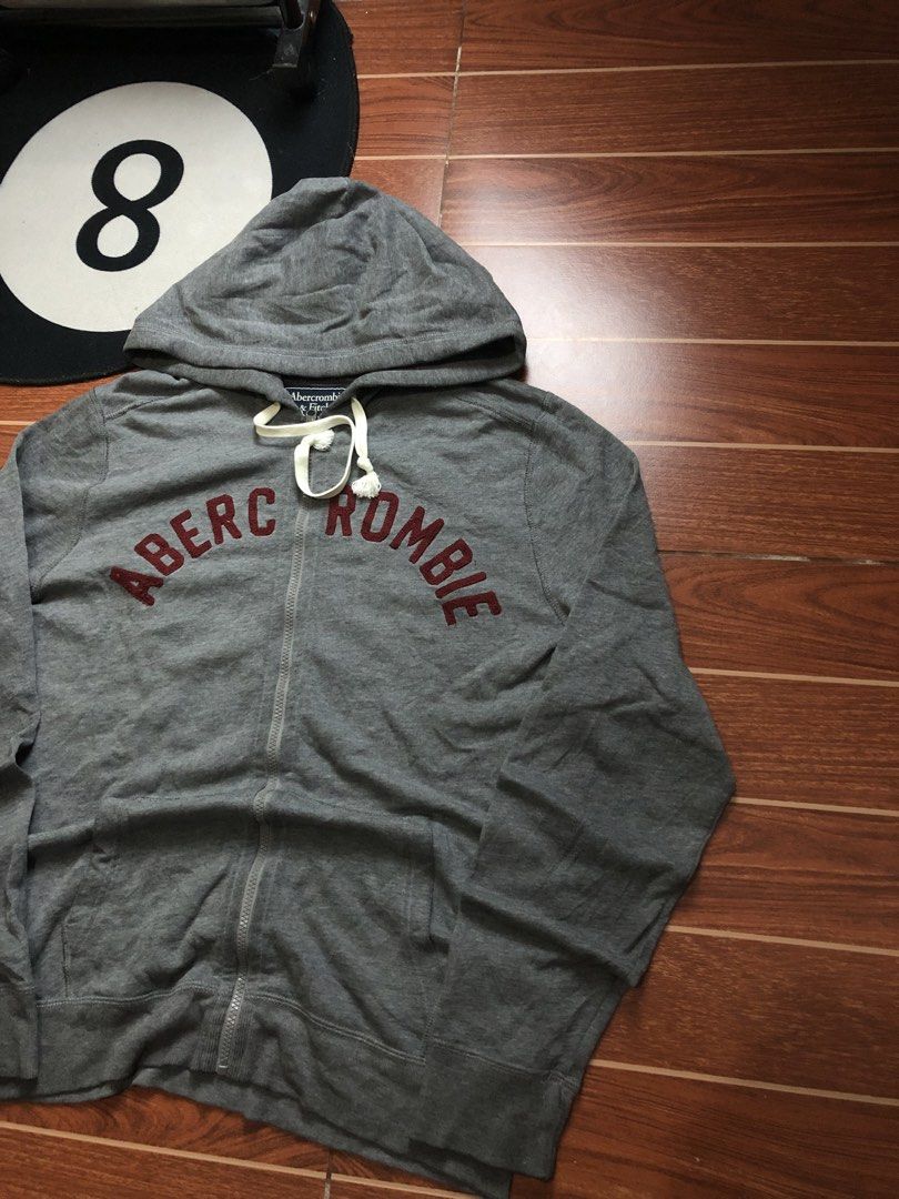 ABERCROMBIE ZIP UP HOODIE (Category: Coats, Jackets and Outerwear) located in Cavite. Submitted by secondhandco.archive552 (Listing ID 1468936045, Image 2). Description: ABERCROMBIE ZIP UP 📌W(22) L(27) 📌ISSUE: N/A 📌COLOR RATE: 9.9/10 📌CONDITION: 9.9/10.