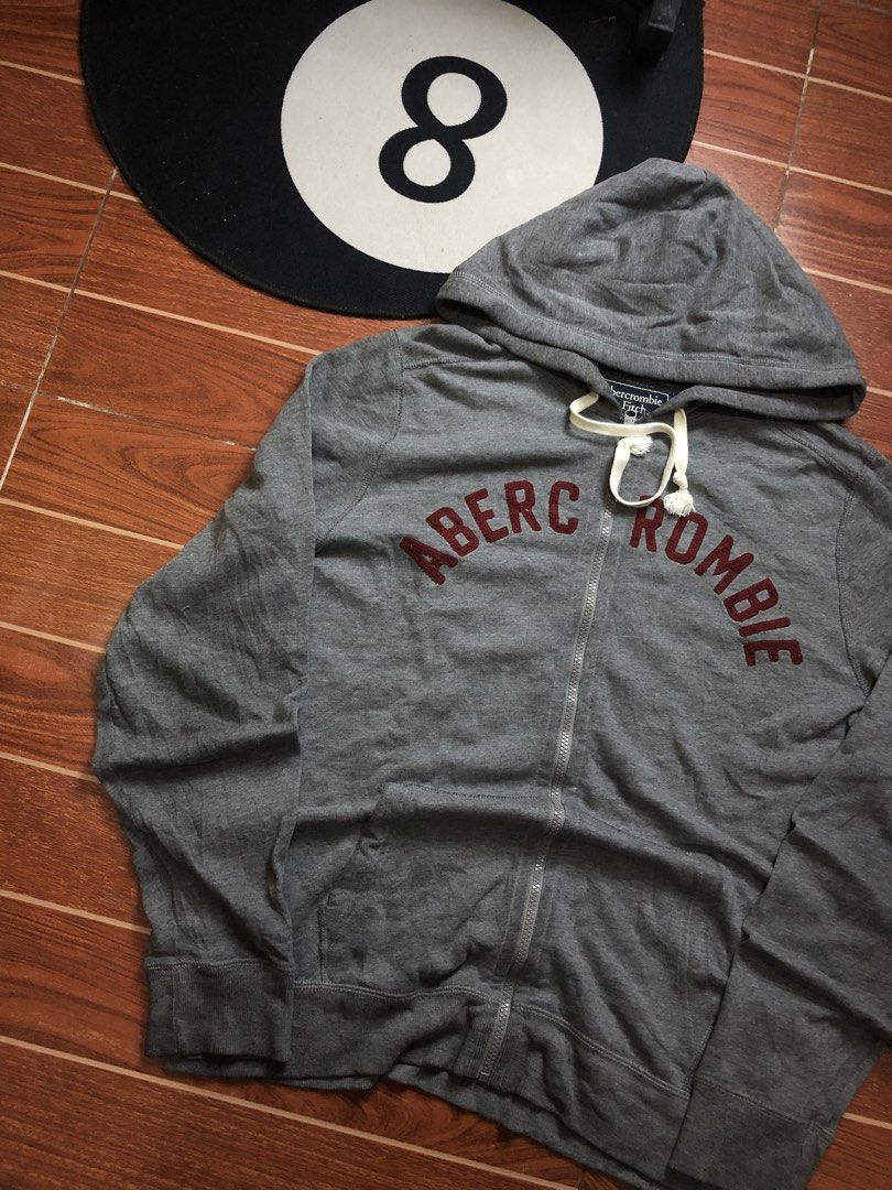 ABERCROMBIE ZIP UP HOODIE (Category: Coats, Jackets and Outerwear) located in Cavite. Submitted by secondhandco.archive552 (Listing ID 1468936045, Image 3). Description: ABERCROMBIE ZIP UP 📌W(22) L(27) 📌ISSUE: N/A 📌COLOR RATE: 9.9/10 📌CONDITION: 9.9/10.